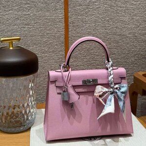 Classic Hermes Bag: A Stylish and Versatile Choice for Elegance